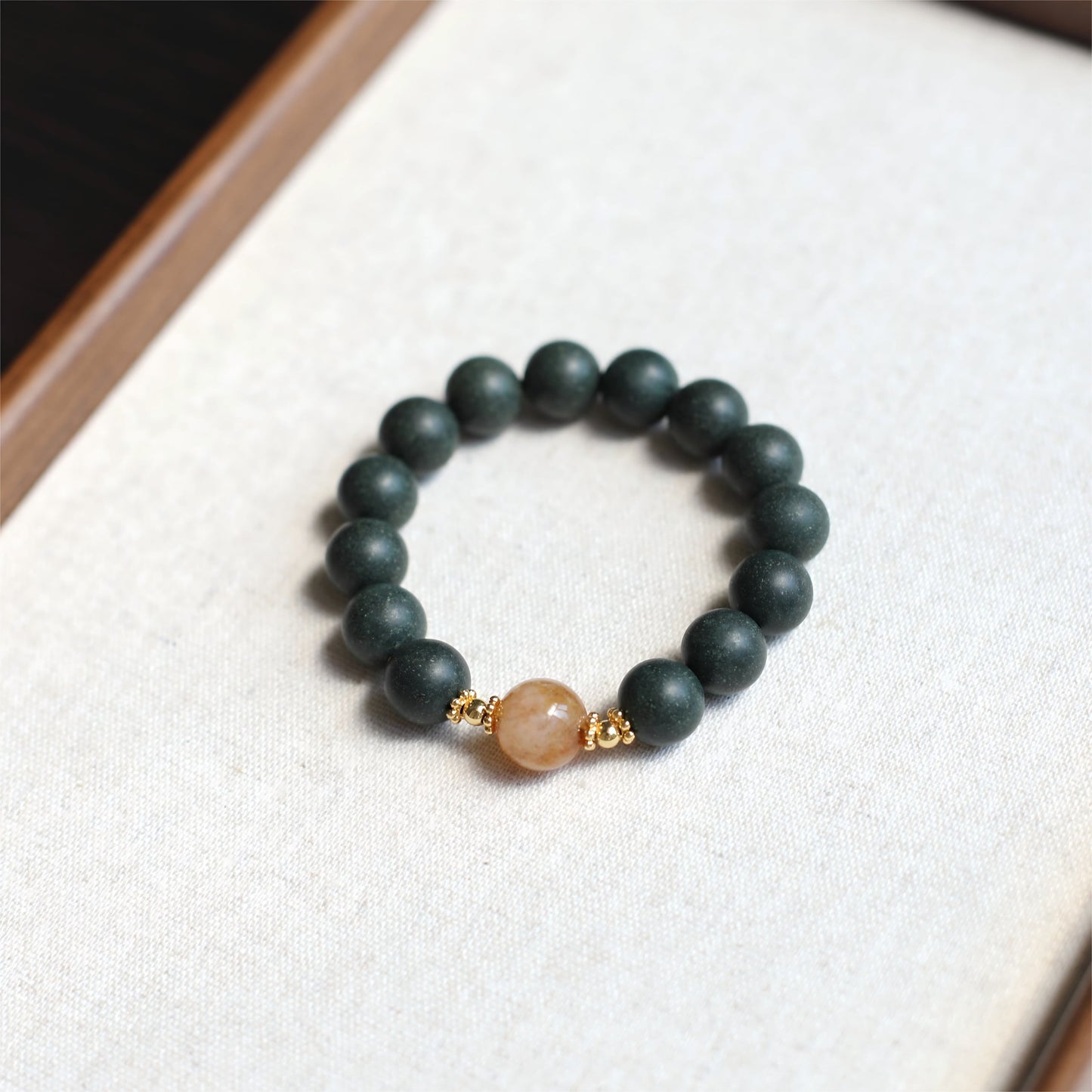 Herbal Scent Polygonum Multiflorum & Lavender Sleep-Improving Bracelet 12mm — photo 6