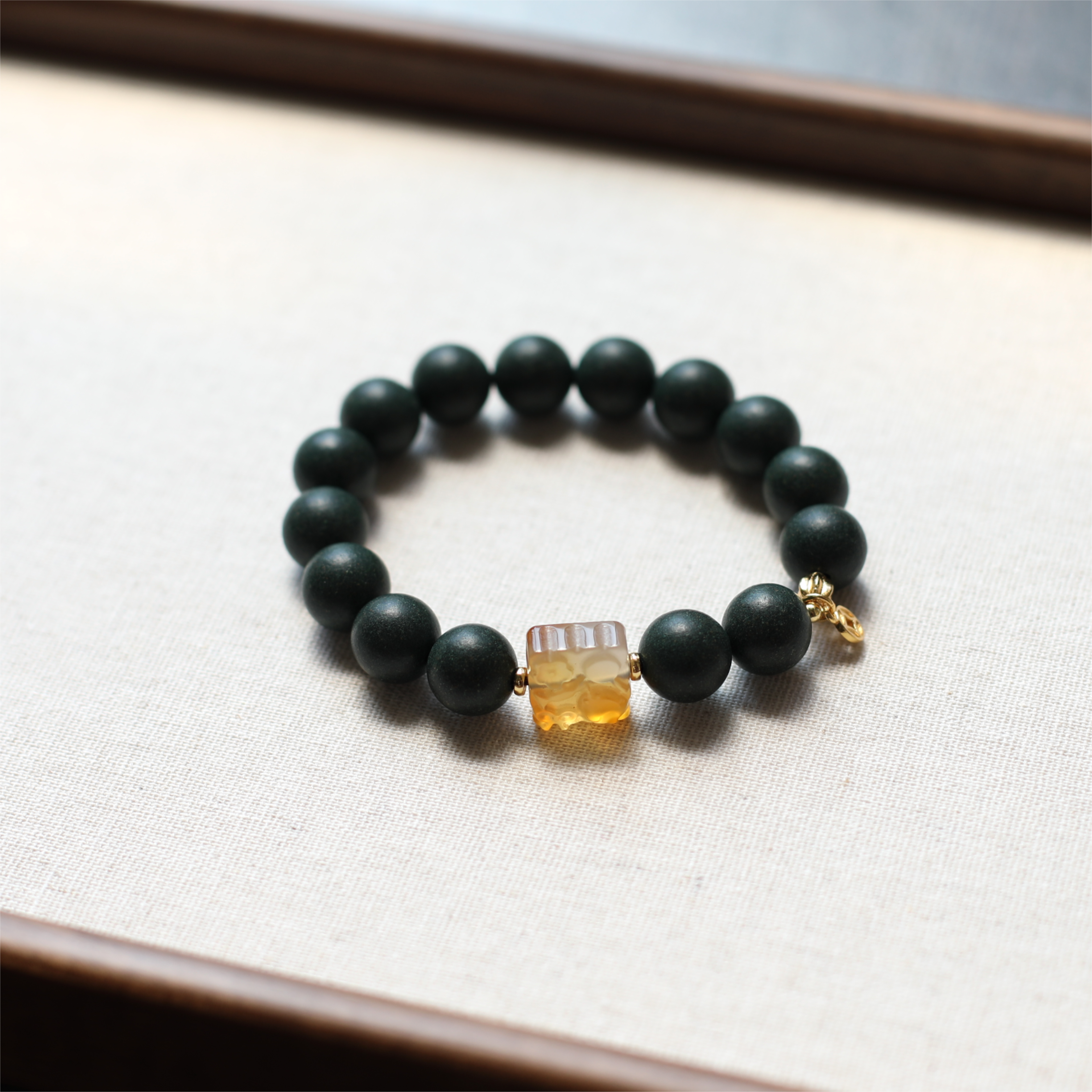 【Soothed】Herbal Scent Gardenia and Polygonum Multiflorum Irritability-Relieving Natural Agate Bracelet 12mm