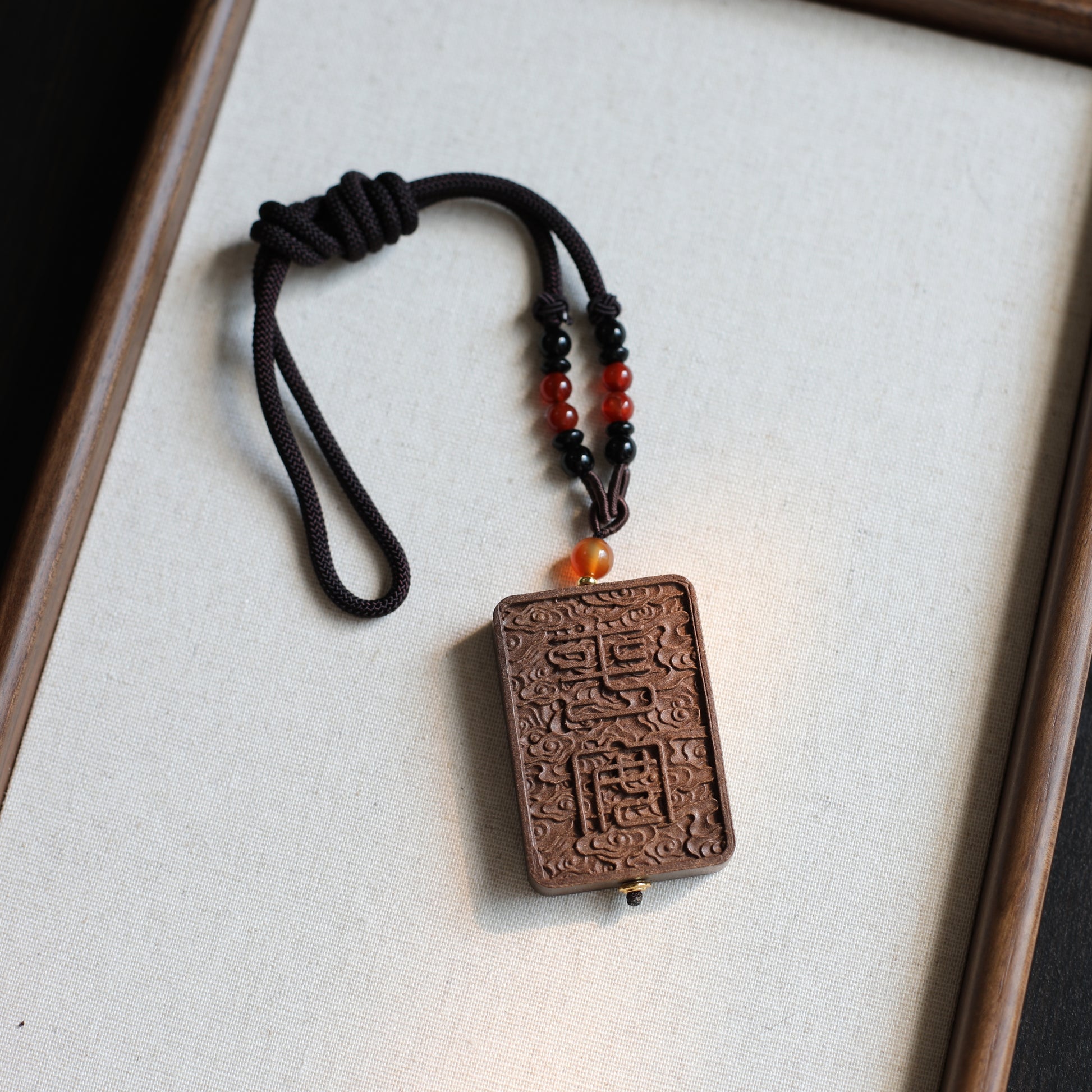 Herbal Scent Pagoda Tree Flower and Tangerine Peel Peace Incense Pendant — photo 6