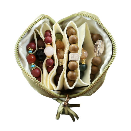 【Secure】7-Day Bracelet Travel Case | Keep Your Treasures Safe & Tangle-Free