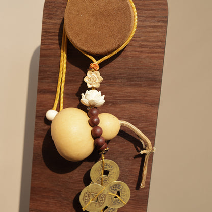 【Vitalizing】Herbal Scent Wealth-Attracting Vitality Car Charm - Ginseng Angelica Gourd & Five Emperor Coins