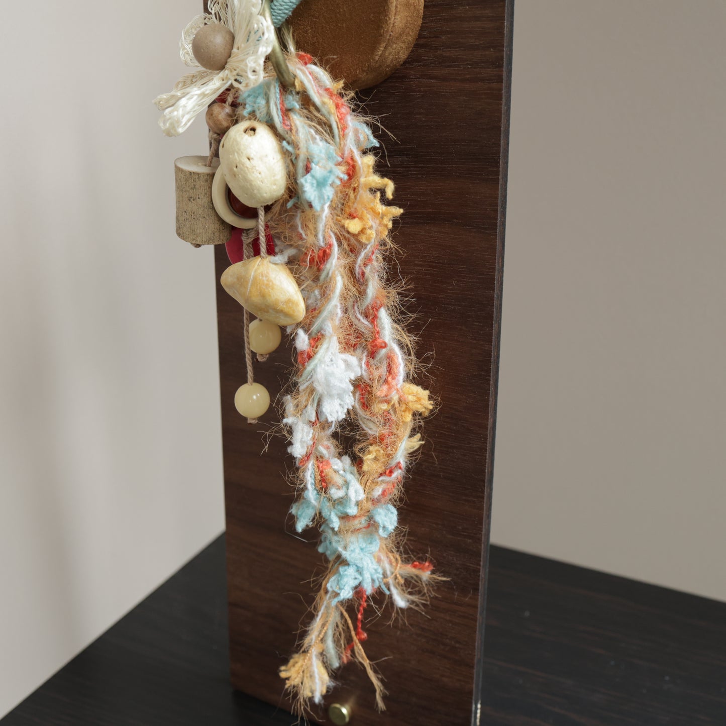 Herbal Scent Natural Shell & Wood Bag Charm - Figwort Infused for Irritation Relief — photo 4