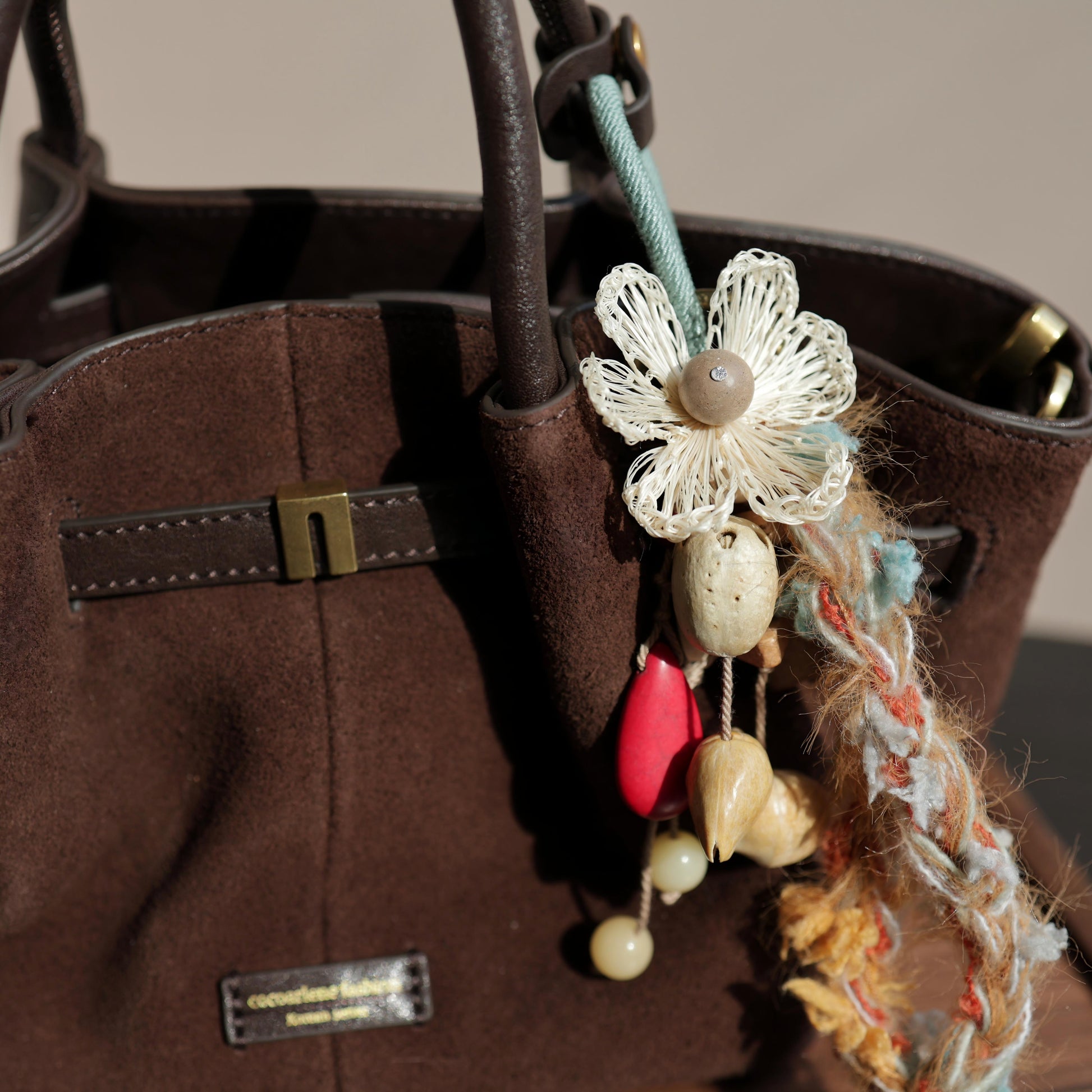 Herbal Scent Natural Shell & Wood Bag Charm - Figwort Infused for Irritation Relief — photo 7