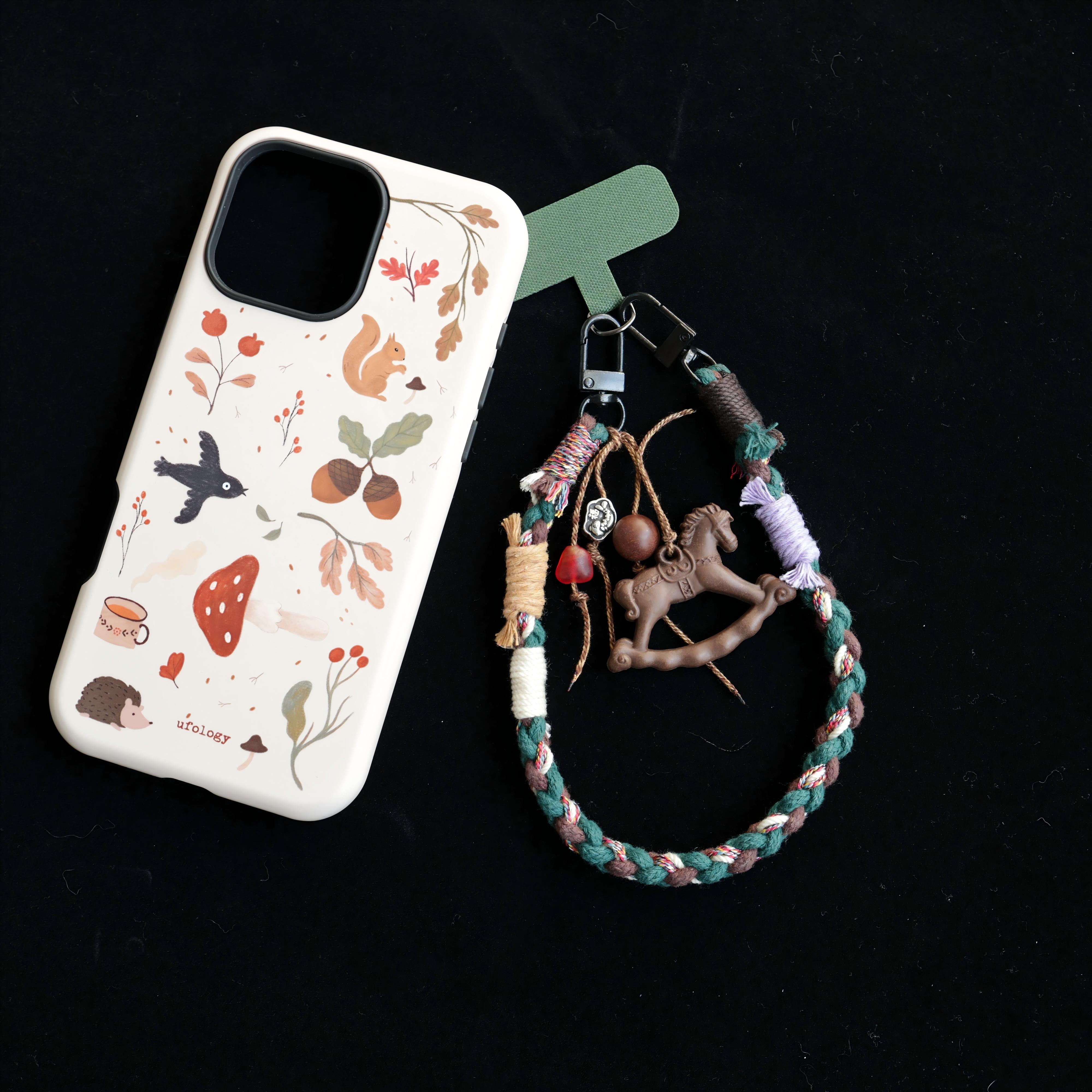 【Lucky Horse】 HERBAL SCENT "Goose Pear" Hand-Braided Scented Phone Strap - Ancient Wellness Accessory