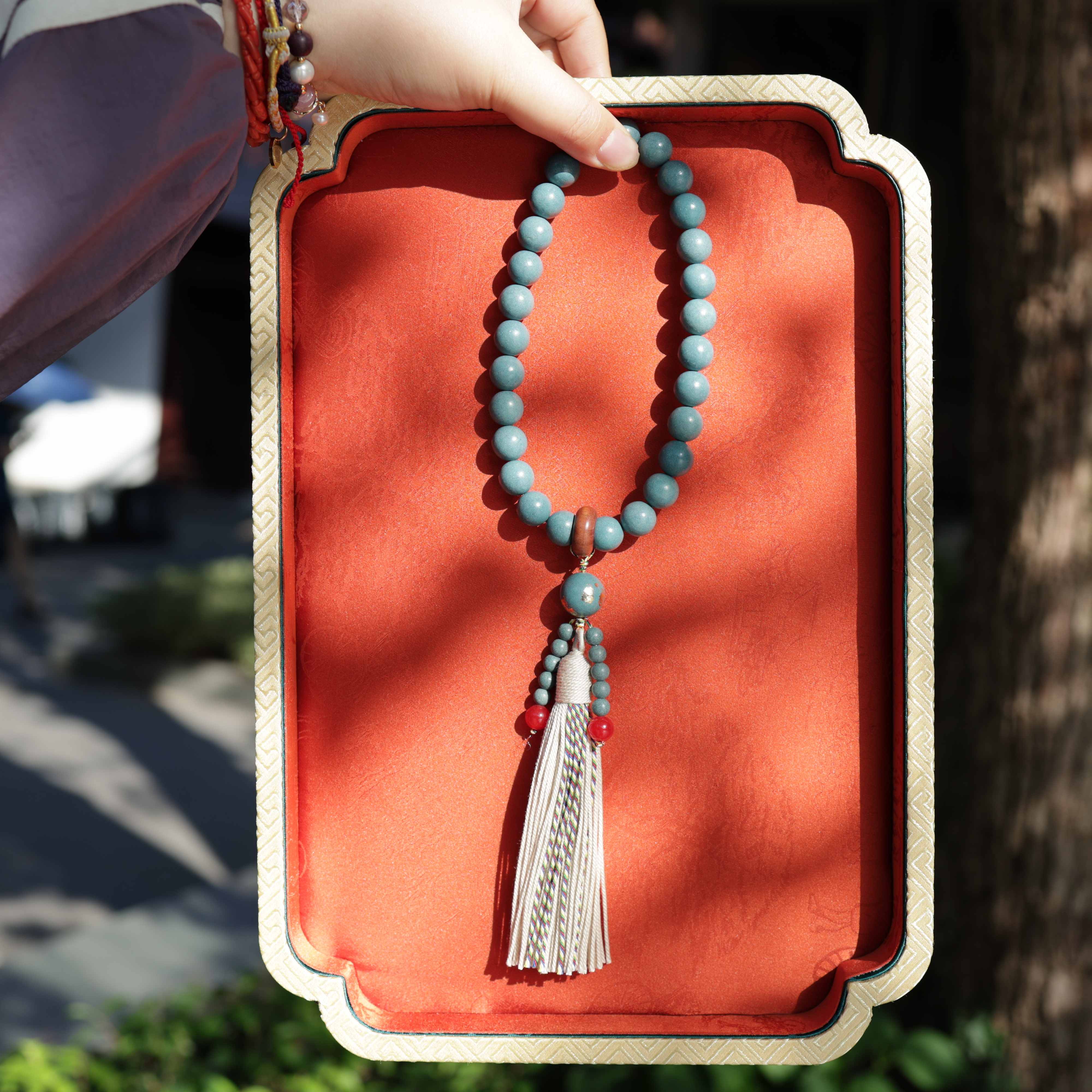 【Halcyon】HERBAL SCENT Handcrafted Botanical Car Charm - Pet-Friendly & Lotus-Scented Mind Clarity
