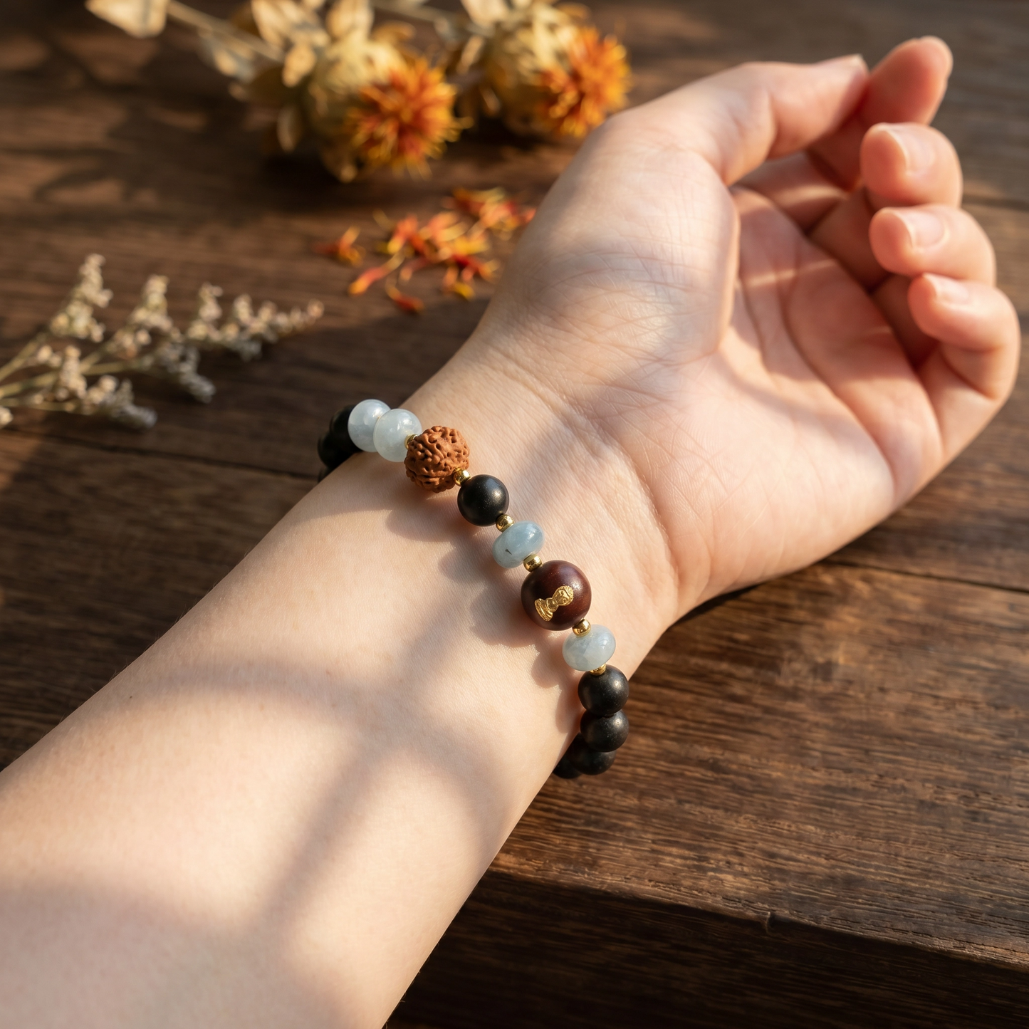 【Resplendent】HERBAL SCENT Red Sandalwood & Stone Bracelet - Xijiwan Blend & Beauty Vitality