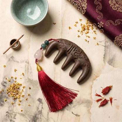 HERBAL SCENT Botanical Hair-Wellness Comb - Pixiu Pendant & Pet-Friendly Design — photo 4