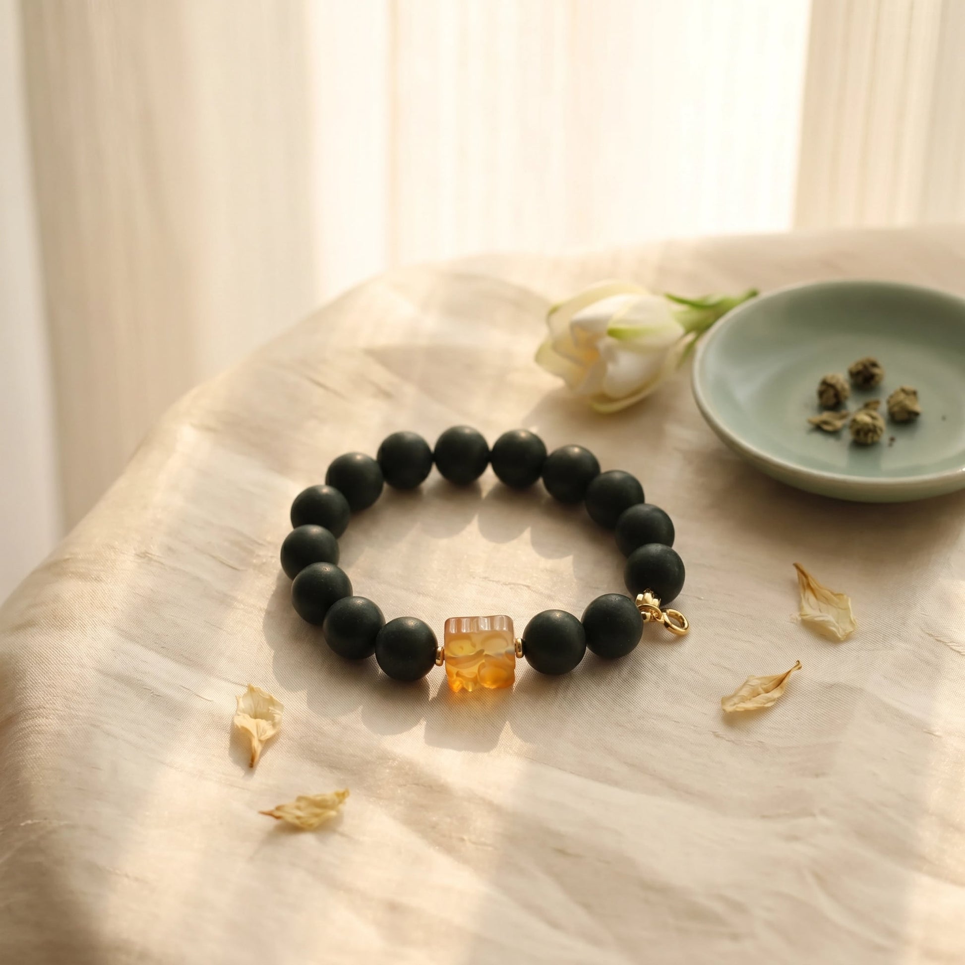 Herbal Scent Artisan Gardenia & Fo-Ti Incense Bead Bracelet with Natural Agate - 12mm — photo 5